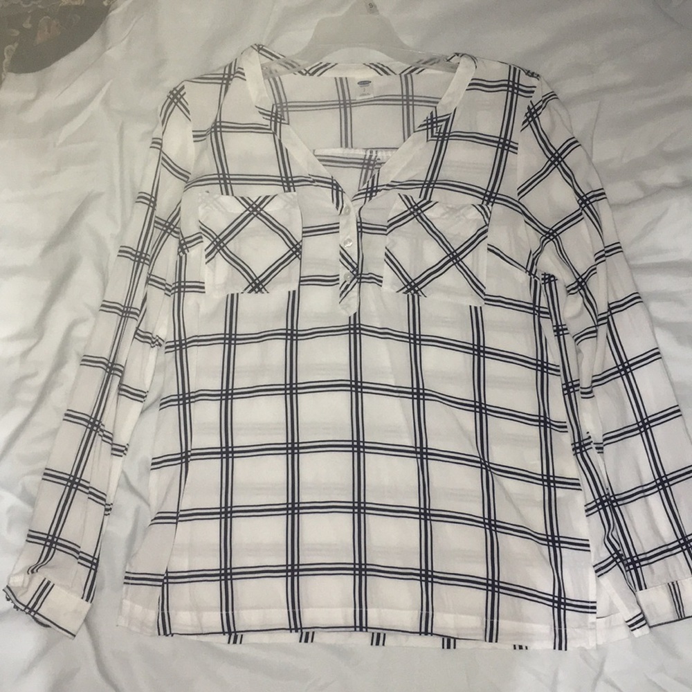 Old Navy long sleeve striped blouse